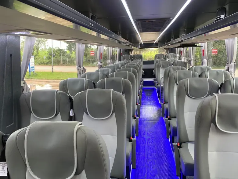 นครไทยแอร์ ดัน วอลโว่ บัส คว้างานรับส่งพนักงาน ปตท. สผ.