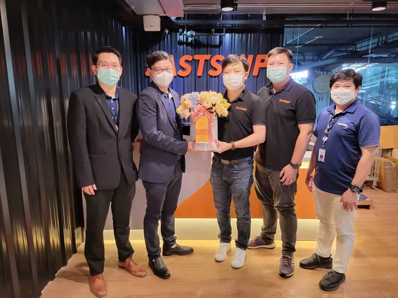 ฉลองเปิด Fastship สาขา The Street Ratchada