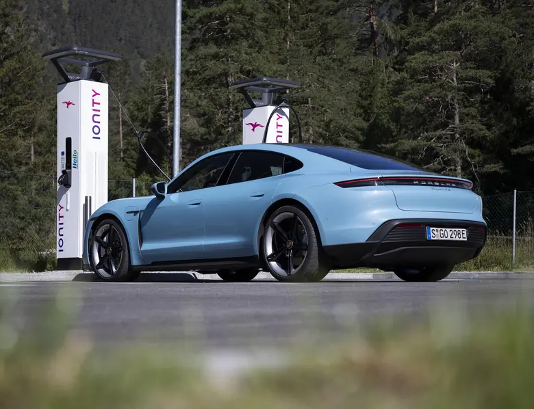 Strategy 2.0: IONITY accelerates expansion of its fast-charging network