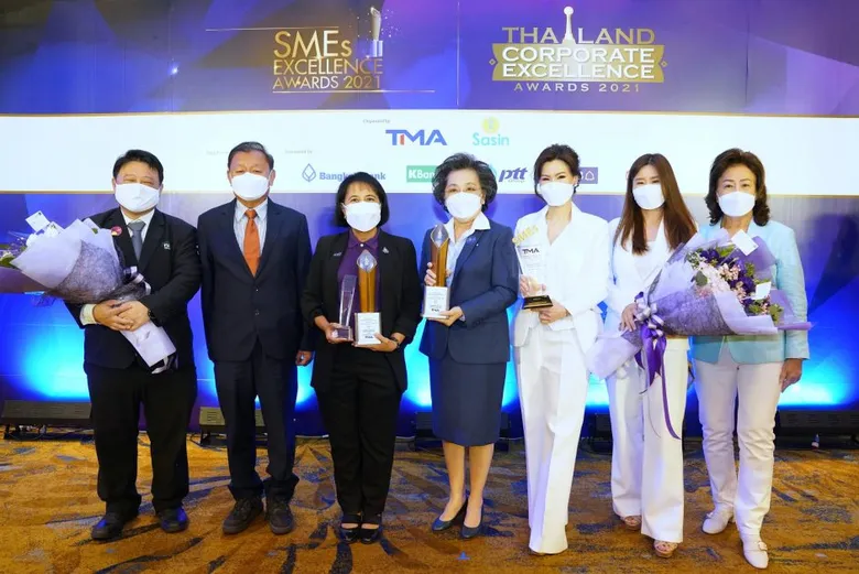 ไทยพาณิชย์ หนุนลูกค้าเอสเอ็มอี บริษัทยูไนเต็ด แอนนาลิสต์ แอนด์ เอ็นจิเนียริ่ง คอนซัลแตนท์ และ บริษัท ฟู้ด อีควิปเม้นท์ คว้ารางวัล SMEs Excellence Awards 2021