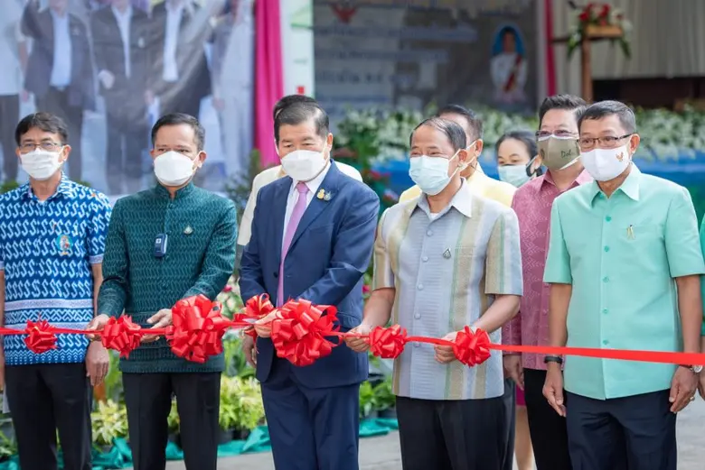 นิพนธ์ฯ รมช.มท.มอบนโยบายแก่เจ้าหน้าที่ผู้ปฏิบัติงานโครงการเดินสำรวจออกโฉนดที่ดิน และรังวัดรูปแปลงโฉนดที่ดินให้เป็นมาตรฐานเดียวกันให้ครอบคลุมทั่วประเทศ ประจำปีงบประมาณ พ.ศ. 2565