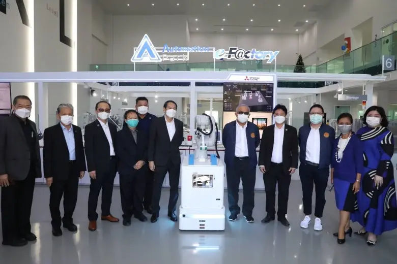 "สุพัฒนพงษ์" เยี่ยมชม อีอีซี ออโตเมชั่น พาร์ค ศูนย์การเรียนรู้และพัฒนากำลังคนด้านออโตเมชั่นและหุ่นยนต์