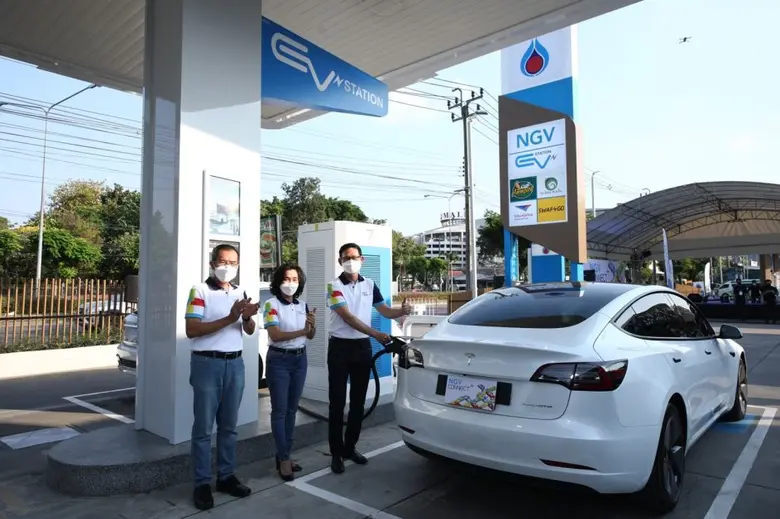 ปตท. เปิดสถานีบริการเอ็นจีวี สาขากำแพงเพชร 2 รูปแบบใหม่ ส่งเสริมการใช้พลังงานสะอาด พร้อมสร้างประสบการณ์ใหม่ให้ผู้ใช้บริการ