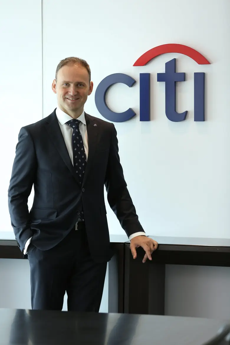 ซิตี้ประกาศข้อตกลงขายธุรกิจธนาคารกลุ่มลูกค้าบุคคล (consumer banking) ในประเทศไทย อินโดนีเชีย มาเลเชีย และ เวียดนามให้กับ กลุ่มธนาคารยูโอบี