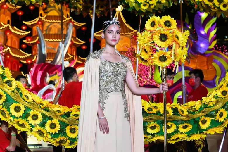 สุดยิ่งใหญ่!  ไอคอนสยาม เบิกฟ้าฉลองตรุษจีนสุดตระการตา ณ โค้งน้ำท้องมังกรเก็บทรัพย์ ในงาน "THE ICONSIAM ETERNAL PROSPERITY CHINESE NEW YEAR 2022"