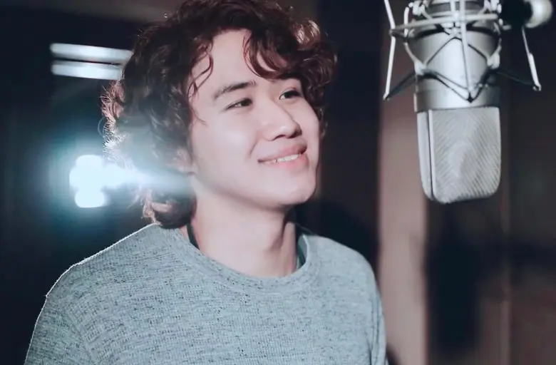 "คราม-จิรัฎฐ์ จันทโรจวงศ์" จากวิศกรหนุ่ม สู่เส้นทางดนตรี ศิลปินนักร้องหน้าใหม่ ปล่อยซิงเกิลแรก "ราตรีแห่งความรัก" "คราม-จิรัฎฐ์ จันทโรจวงศ์" จากวิศกรหนุ่ม สู่เส้นทางดนตรี ศิลปินนักร้องหน้าใหม่ ปล่อยซิงเกิลแรก "ราตรีแห่งความรัก"