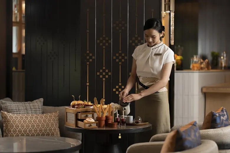 โรงแรม มีเลีย เชียงใหม่ แนะนำชุดน้ำชายามบ่ายแบบสเปน