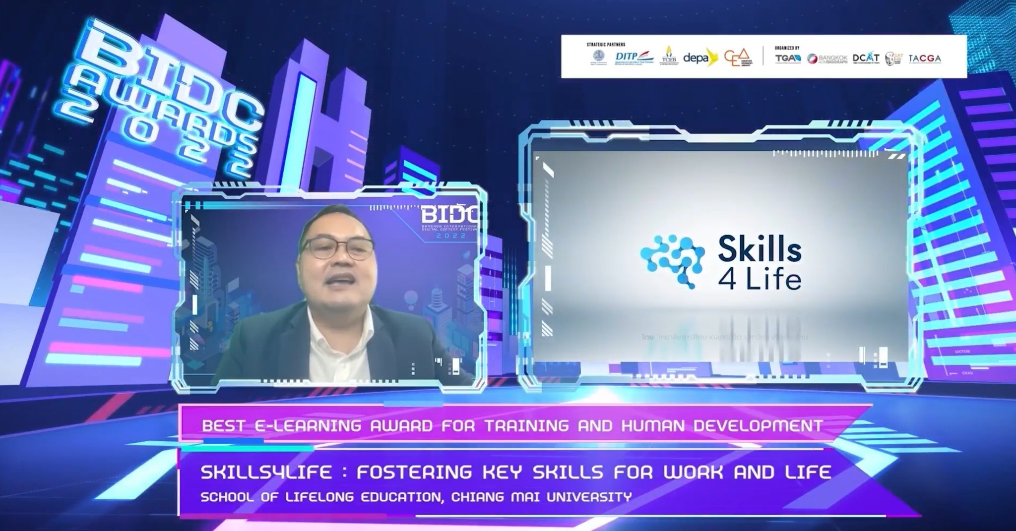 มช. พร้อมสนับสนุนการเรียนรู้อย่างไม่มีที่สิ้นสุด ชนะเลิศ 2 รางวัล "สุดยอด e-Learning"