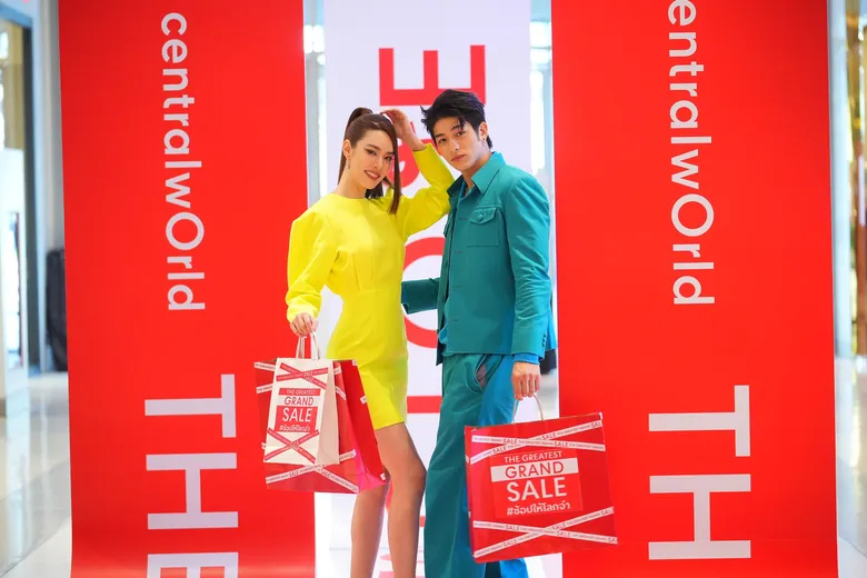 "เกรซ กาญจน์เกล้า" ควงคู่ "ลุค อิชิคาว่า" จุดพลุความสนุก ปลุกมู้ด SHOPPERTAINMENT กับ The Greatest Grand Sale 2022 #ช้อปให้โลกจำ