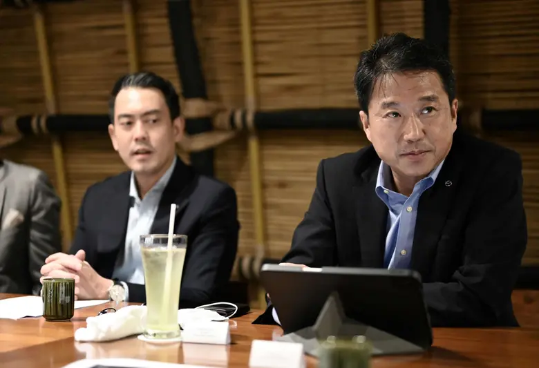 Straight from Mazda's president "Mr.Tadashi Miura", No one succeeds alone, teamwork will create strength and aim to deliver customer's happiness with something beyond expectation