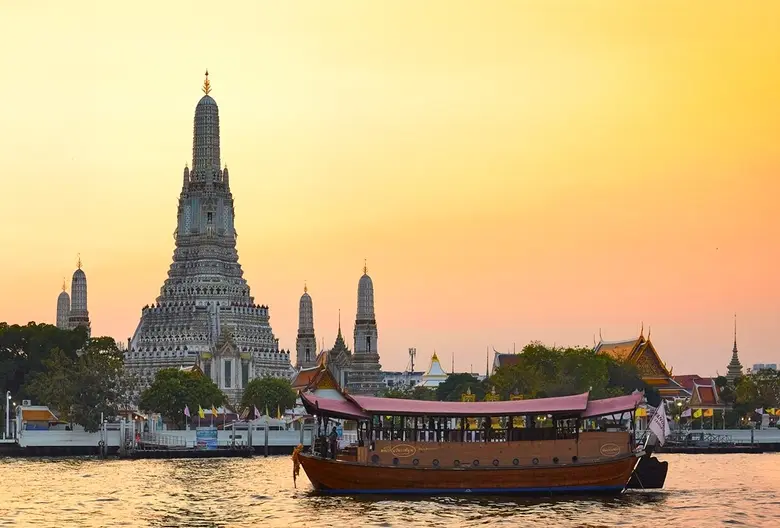 Embark on a Journey of City Sights and Culinary Delights with a New Nightly Manohra Cruises Experience