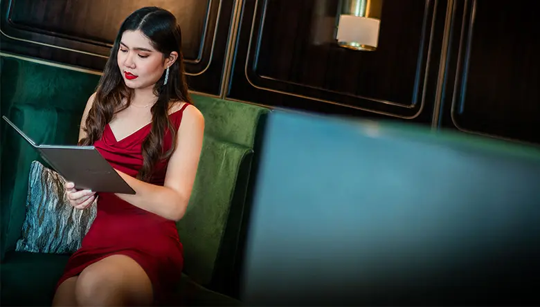 Culinary Staycation at Carlton Hotel Bangkok, Carlton Pairs Rooms with Dining Experience at Wah Lok