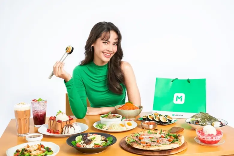 มงลง! "ญาญ่า" นั่งแท่นพรีเซ็นเตอร์ LINE MAN เปิดรูปเซ็ทแรกสวยครบรส จนอยากกดสั่ง