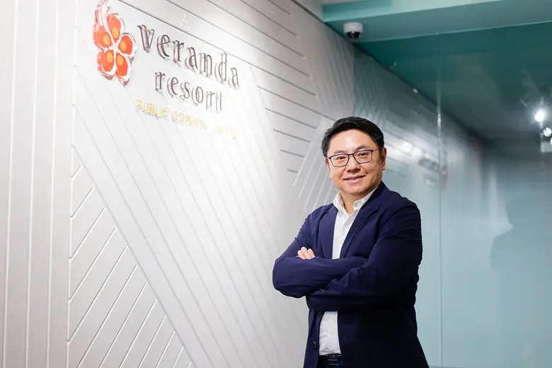 'VRANDA' โชว์ผลการดำเนินงาน Q2/65 เทิร์นอะราวด์  ธุรกิจโรงแรมและรีสอร์ทฟื้นตัวโดดเด่น ครึ่งปีหลังปักธงเจาะนักท่องเที่ยวต่างชาติ ดันรายได้เติบโตต่อเนื่อง