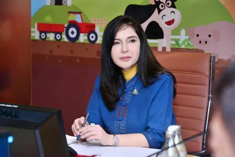 รมช. มนัญญา ห่วงใยเกษตรกรที่ได้รับผลกระทบจากพายุโนรู ในพื้นที่อุทกภัยภาคอีสานสั่งกรมวิชาการเกษตรเตรียมเมล็ดพันธุ์พืช ปัจจัยการผลิตพร้อมช่วยเหลือพี่น้องเกษตรกร