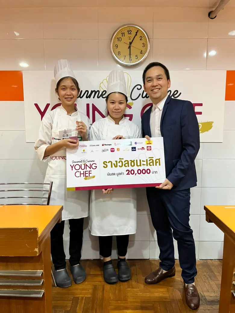 พอลดีย์ ร่วมมอบรางวัลผู้ชนะการแข่งขัน "Gourmet & Cuisine Young Chef 2022"