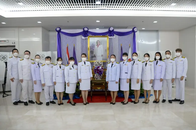 อีอีซี ร่วมถวายแจกันดอกไม้ พร้อมลงนามถวายพระพร สมเด็จพระกนิษฐาธิราชเจ้า กรมสมเด็จพระเทพรัตนราชสุดาฯ สยามบรมราชกุมารี