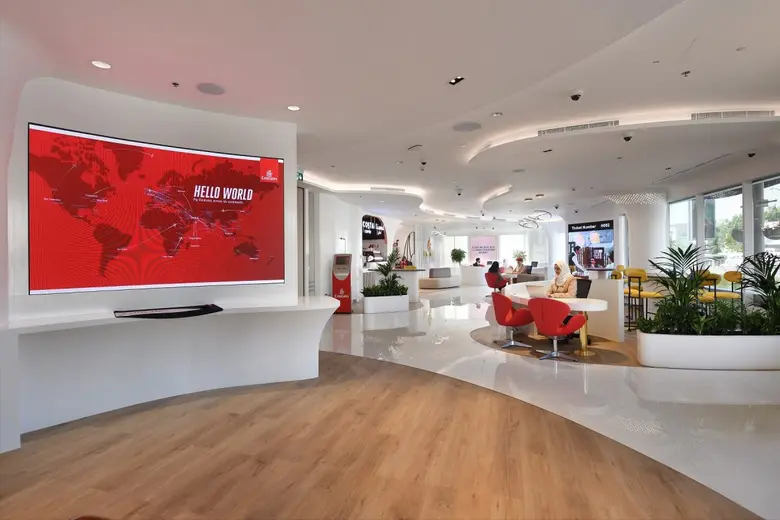เอมิเรตส์พลิกโฉมประสบการณ์การการเดินทาง เปิดตัวร้านค้าปลีก 'Emirates World' อย่างเป็นทางการครั้งแรกในดูไบ