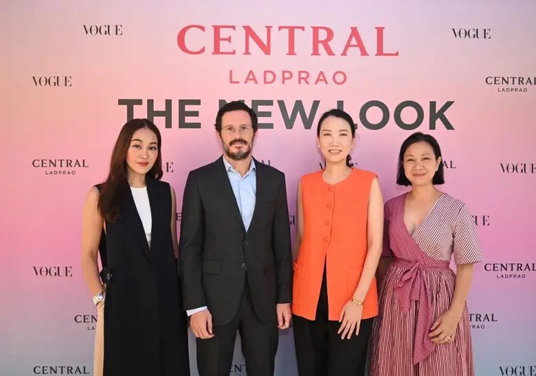 สุดปัง! เหล่าเซเลบริตี้พร้อมดารา-ศิลปินชื่อดังตบเท้าร่วมงานฉลอง "CENTRAL LADPRAO THE NEW LOOK" เผยลุคใหม่ "ห้างเซ็นทรัลลาดพร้าว" พลิกโฉมทุกชั้น ตอบโจทย์ทุกไลฟ์สไตล์การช้อป ครบจบเพื่อทุกเจน