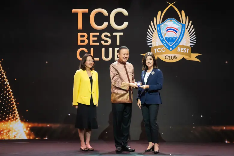OCEAN LIFE ไทยสมุทร รับมอบเข็มกลัดชมรมจรรยาบรรณหอการค้าไทย ปี 2565 ชูองค์กรยึดมั่นหลักธรรมาภิบาล ยกระดับการดำเนินธุรกิจสู่ความยั่งยืน