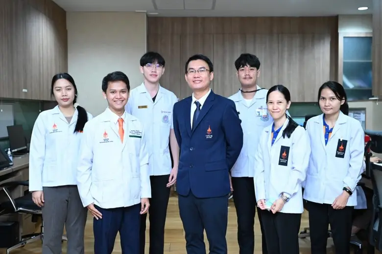 วิทยาลัยแพทยศาสตร์ศรีสวางควัฒน ราชวิทยาลัยจุฬาภรณ์   โชว์ศักยภาพ เร่งปั้น "นักฟิสิกส์การแพทย์" ที่เป็นเลิศทางการปฏิบัติ บูรณาการองค์ความรู้และเทคโนโลยีสู่การสร้างนวัตกรรม