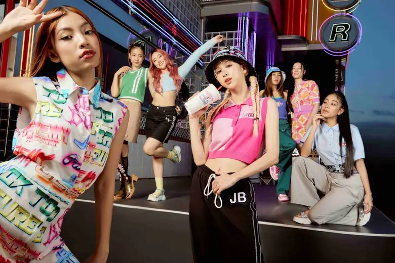 Jelly Bunny เปิดตัวคอลเลคชั่น 'Girls' ชวนเพื่อนซี้ย้อนเวลาสู่ยุค 50s กับ 4EVE