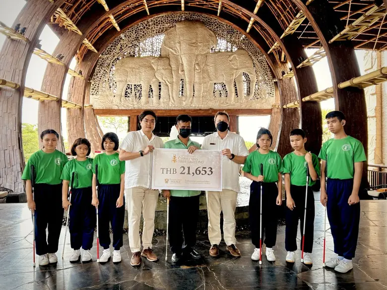 โรงแรมเซ็นทาราแกรนด์มิราจ พัทยา มอบเงินบริจาคแก่โรงเรียนสอนคนตาบอดพระมหาไถ่พัทยา