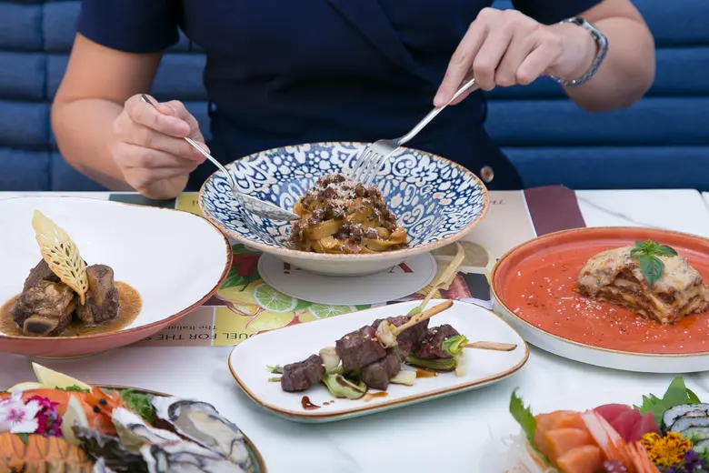 Experience a Culinary Journey Every Week with Ventisi Restaurant's Exclusive Themed Buffets