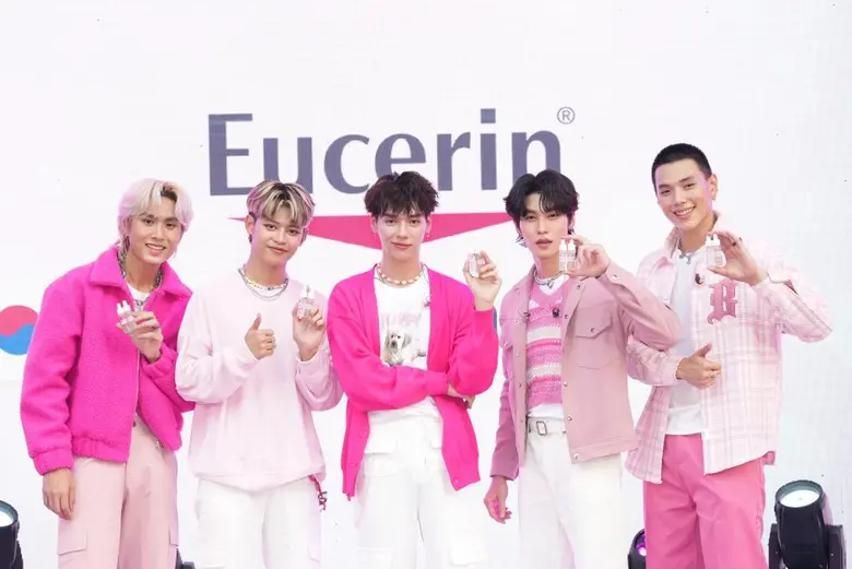 Get Eucerin's K-Derma innovation for beautiful, Korean-style skin in 7 days*