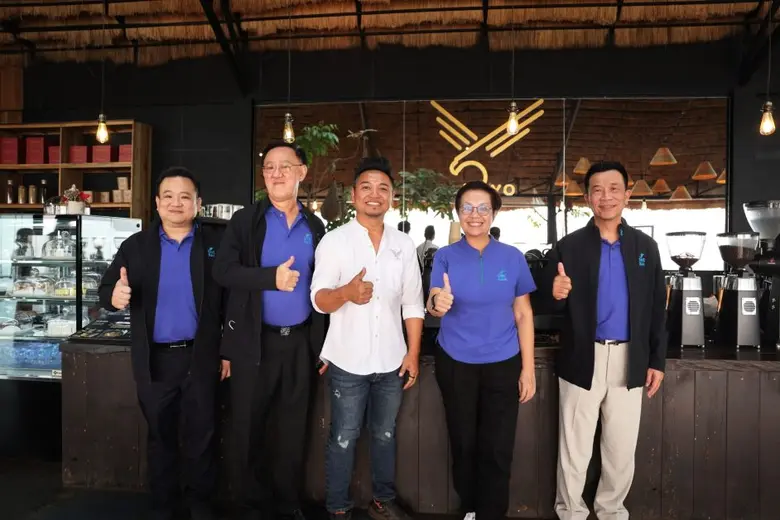 คณะกรรมการบริหาร SME D Bank ลงพื้นที่ จ.เชียงราย เยี่ยมชมกิจการลูกค้า พร้อมมอบนโยบายสาขาภาคเหนือตอนบน 'เติมทุนคู่พัฒนา' ยกระดับเอสเอ็มอีไทย