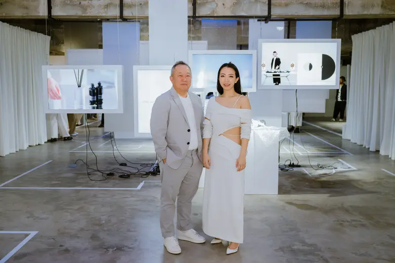 'อารียา พรอพเพอร์ตี้' เชิญเหล่าคนดัง เปิดประสบการณ์ใหม่กับความมินิมอลแบบสุดทาง ในงาน "AREN X 5 SENSES EXHIBITION"