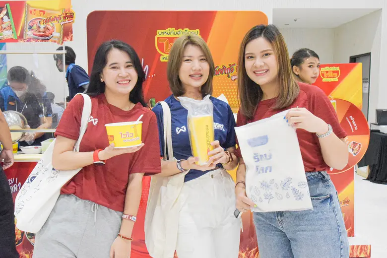 "ไวไว" ยกทีมร่วมฉลองปาร์ตี้วันเกิดสุดแปลก ในงานกีฬาสีสายบุญ "NONT TANONT BIRTHDAY SPORT PARTY"