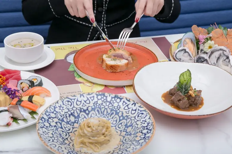 ส่วนผสมความอร่อยที่ลงตัวของเห็ดทรัฟเฟิลดำ และบุฟเฟ่ต์อาหารนานาชาติ ณ ห้องอาหารเวนติซี โรงแรมเซ็นทาราแกรนด์ฯ เซ็นทรัลเวิลด์