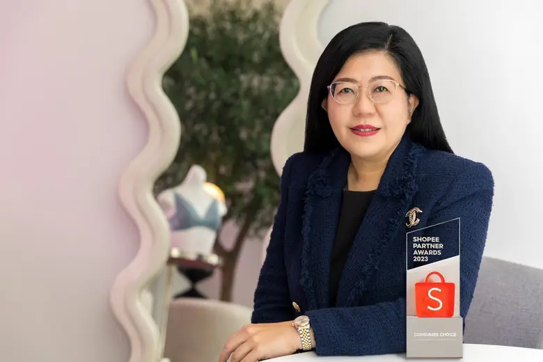 SABINA คว้ารางวัล Consumer Choice สุดยอดแบรนด์ครองใจนักช้อป จากเวที 'Shopee Partner Awards 2023'