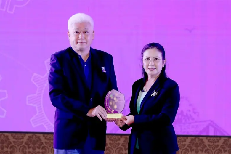 ดั๊บเบิ้ล เอ รับรางวัล CSR-DIW Continuous Award 2023