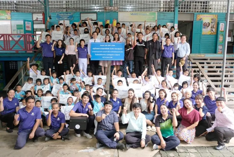 กลุ่มโรงพยาบาลแพทย์รังสิต ร่วมกับ อบจ.ปทุมธานี จัดกิจกรรมแบ่งปัน เพื่อน้อง