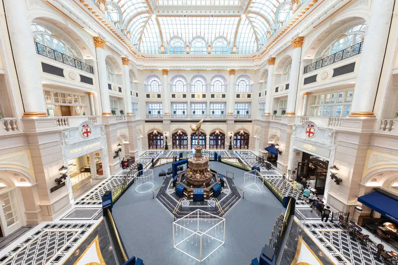 The Londoner Macao Attracts Fine Timepiece Aficionados to the Esteemed Grand Prix d'Horlogerie de Geneve Exhibition