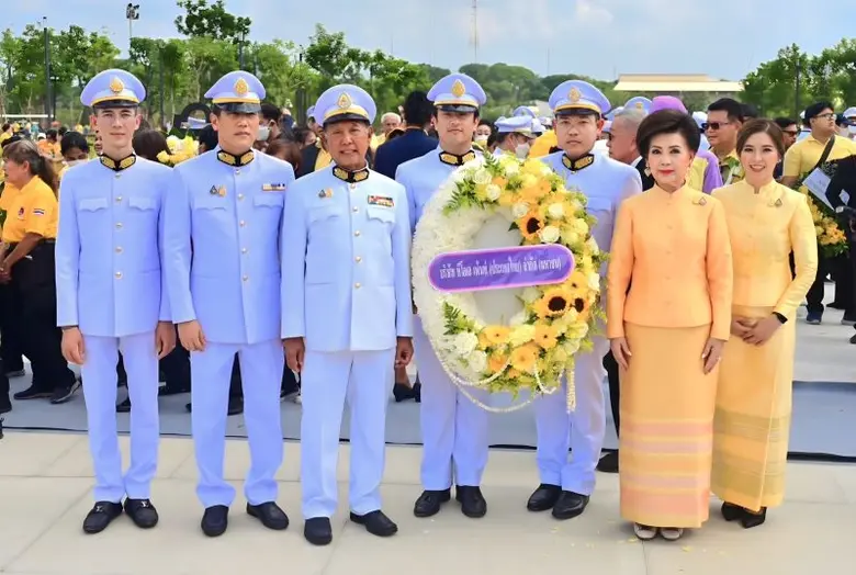 TOA น้อมรำลึกในพระมหากรุณาธิคุณในหลวง ร.9 เนื่องใน 'วันนวมินทรมหาราช'