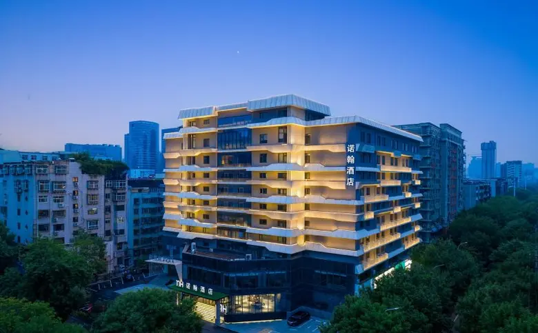 ไมเนอร์ โฮเทลส์ เปิดตัวโรงแรมแบรนด์เอ็นเอชแห่งแรกในประเทศจีน โรงแรมเอ็นเอช เจิ้งโจว จินสุ่ย