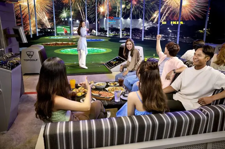 Celebrate New Year's Eve in Style at Topgolf Megacity with Unmatched Festivities and Exclusive Packages!