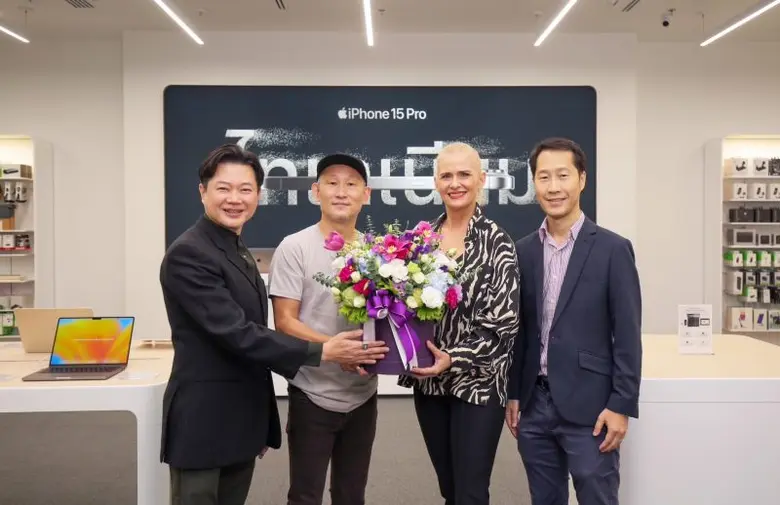 CPW ปรับโฉมใหม่ iStudio by copperwired สาขา Siam Paragon