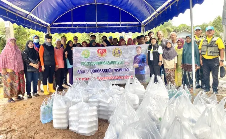 รมว.ธรรมนัส สั่งการเจ้าหน้าที่ทุกหน่วยงานในสังกัดกระทรวงเกษตรฯ ให้ความช่วยเหลือผู้ประสบอุทกภัย3 จังหวัดชายแดนภาคใต้