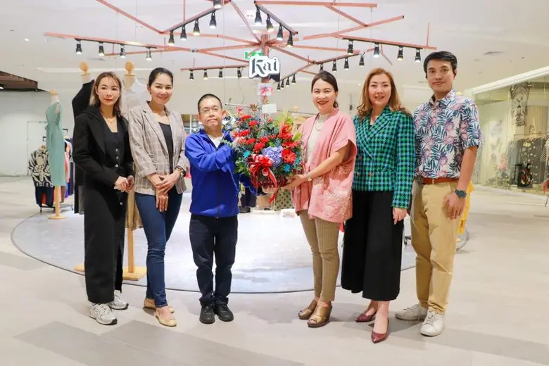 พาราไดซ์ พาร์ค ร่วมแสดงความยินดี Kai ร้านเสื้อผ้าแฟชั่นดีไซน์เก๋ เปิดสาขาใหม่ ชั้น 1