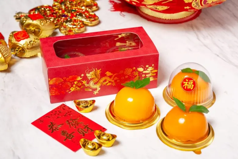 Roar into the Year of the Dragon with "Lucky Orange" Cakes at Tea &amp; Tipple in Centara Grand at CentralWorld