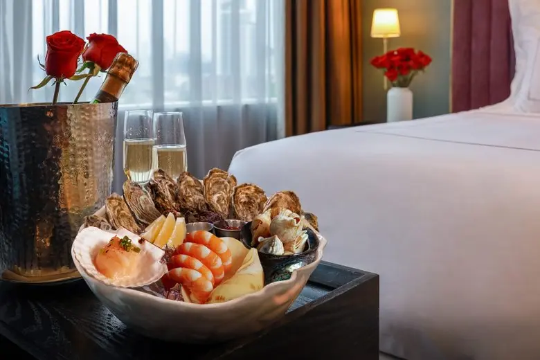 FEBRUARY I'M IN LOVE AT MUU BANGKOK HOTEL