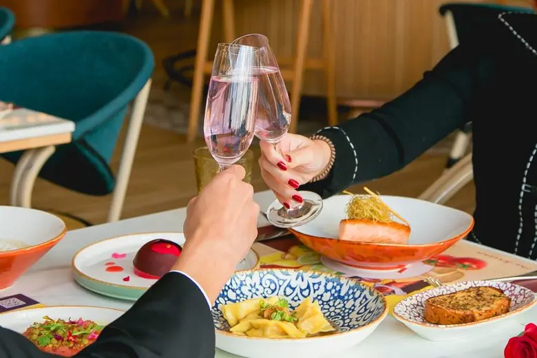 Let Love Take Flight on a Culinary Journey: Ventisi's 'Love is in the Air' Buffet at Centara Grand at CentralWorld