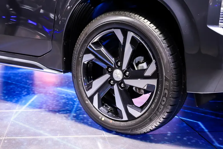 "BRIDGESTONE ECOPIA EP150 with the Ultimate Customization of Cutting-Edge ENLITEN(R) Technology" Selected as Original Equipment to Power "New Xpander HEV and New Xpander Cross HEV" from Mitsubishi Motors