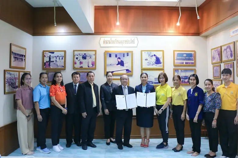 คณะครุศาสตร์อุตสาหกรรม มจพ. MOU โรงเรียนอนุราชประสิทธิ์ พัฒนาจัดกิจกรรมการเรียนรู้บูรณาการวิทยาศาสตร์ วิศวกรรม เทคโนโลยี และคณิตศาสตร์ คณะครุศาสตร์อุตสาหกรรม มจพ. MOU โรงเรียนอนุราชประสิทธิ์ พัฒนาจัดกิจกรรมการเรียนรู้บูรณาการวิทยาศาสตร์ วิศวกรรม เทคโนโลยี และคณิตศาสตร์