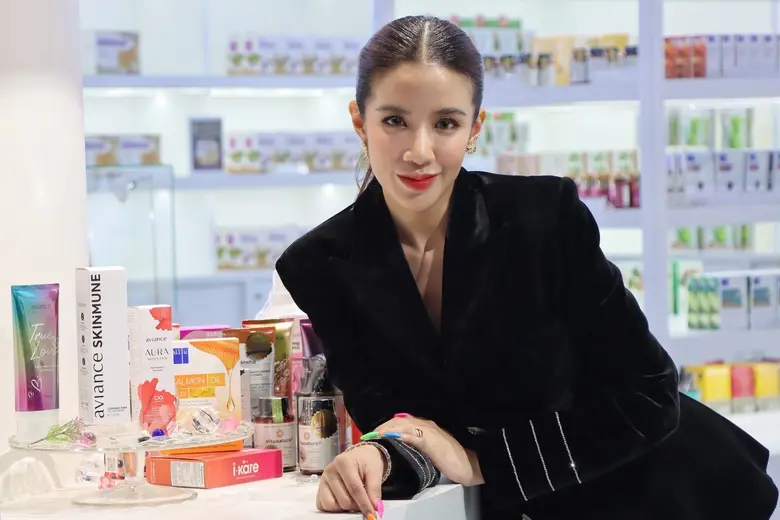อาร์เอส กรุ๊ป เดินหน้ากลยุทธ์ Star Commerce ยกทัพศิลปิน-ดารา เป็นเจ้าของแบรนด์ และดันยอดขายด้วย Affiliate Marketing ประเดิมส่งศิลปินตัวแม่ "ใบเตย อาร์สยาม" ลุยสนามคอมเมิร์ซ