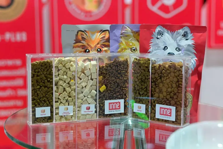 Dog and Cat Lovers Rejoice! Incandescent Trading Launches "Inne", a New Brand of Premium Pet Food Products Under the Superfood Concept